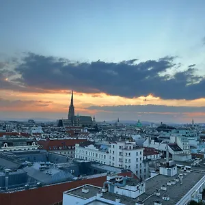 Center With 360° Rooftop Apartment Vienna